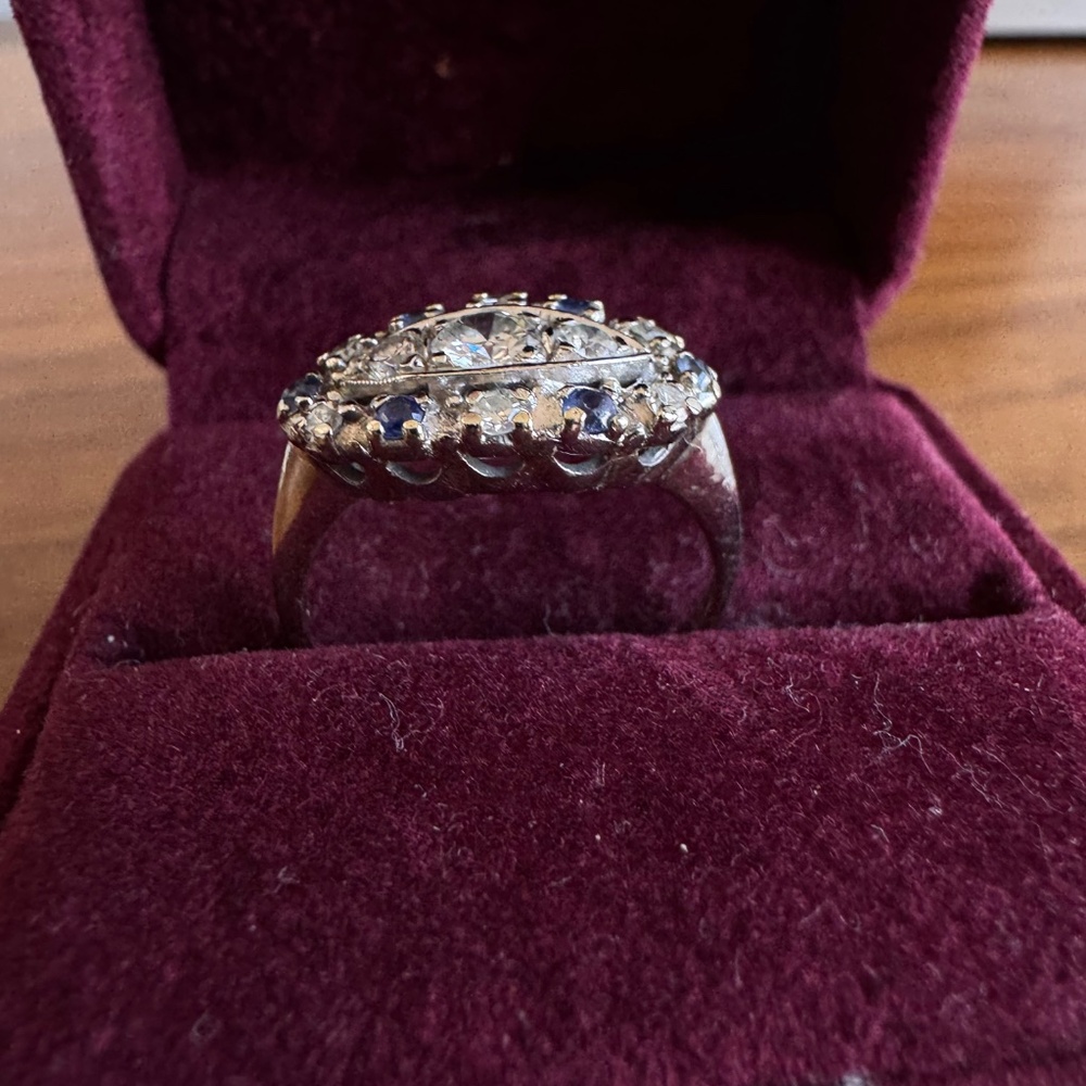 14K White Gold Diamond and Sapphire Ring - Picture 5 of 6